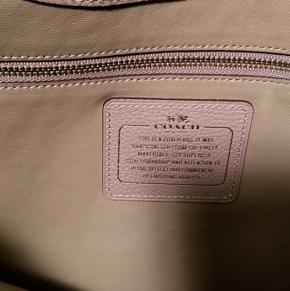 Coach - Picture 3 of 3